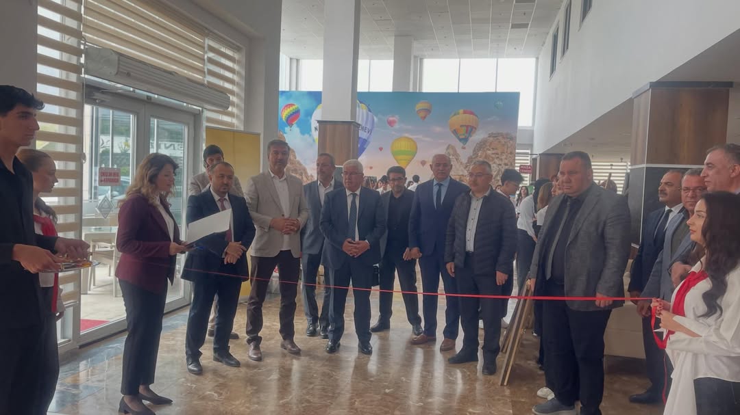 Güzel Sanatlar Lisesi Yıl Sonu Sergisi Açıldı